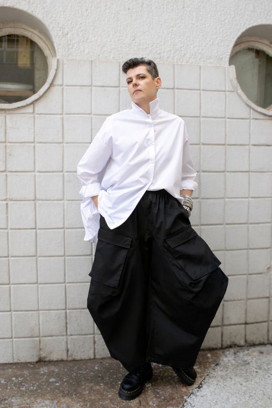 Hendrik Willem Barrel Cargo Pant in black – Cotton Twill