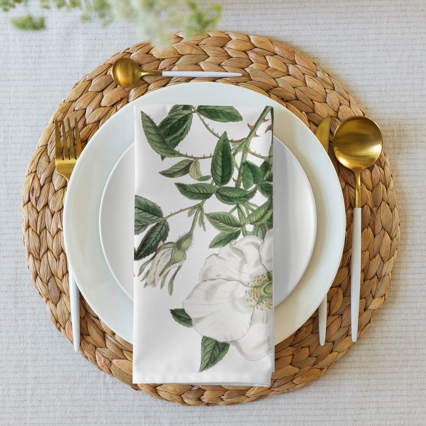 White Rose Napkin Set